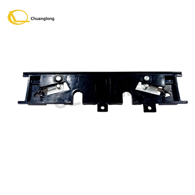445-0582423 4450582423 ATM yedek parçaları NCR S1 Metal Kaset Kamyon Kapısı Tükleyici Assy NCR Kaset Tükleyici