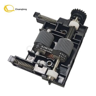 İyi fiyat KD02881-E553 Fujitsu Pick Roller Frame ATM Makine Parçaları Fujitsu F53 Pick Roller Frame KD02881-E553 Asıl stokta yeni Çevrimiçi